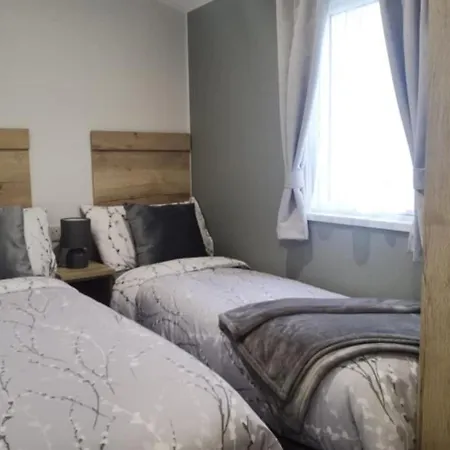 Big Boss Caravan-Camber Sands, Free Wi-Fi, Netflix, Parking Экстерьер фото