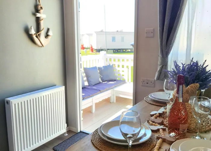 Big Boss Caravan-Camber Sands, Free Wi-Fi, Netflix, Parking