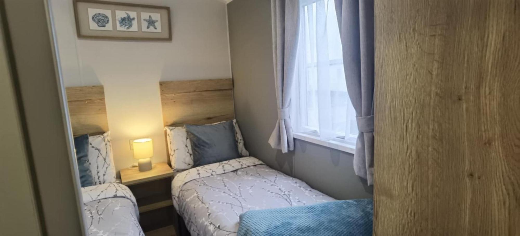 Big Boss Caravan-camber Sands, Free Wi-fi, Netflix, Parking Campsite *