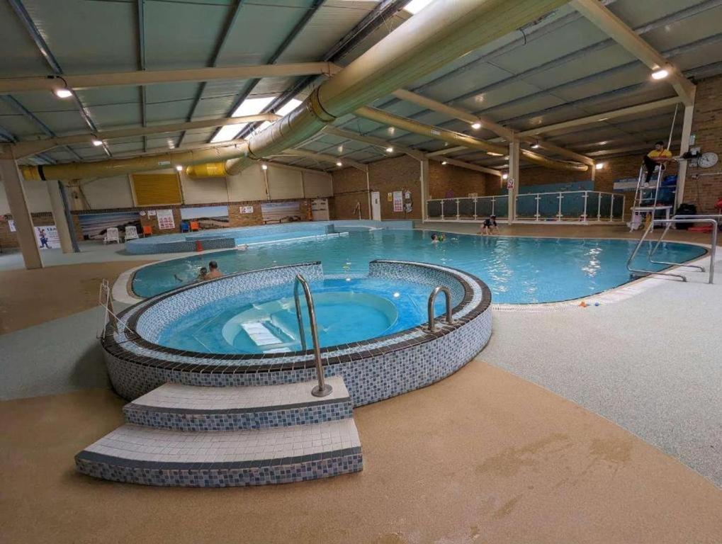 Campsite Big Boss Caravan-camber Sands, Free Wi-fi, Netflix, Parking *